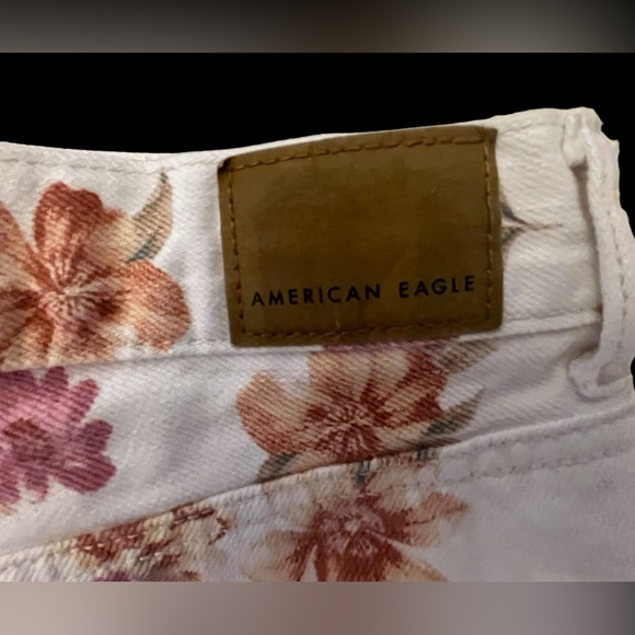 American Eagle Floral Jean Shorts - Picture 2 of 8
